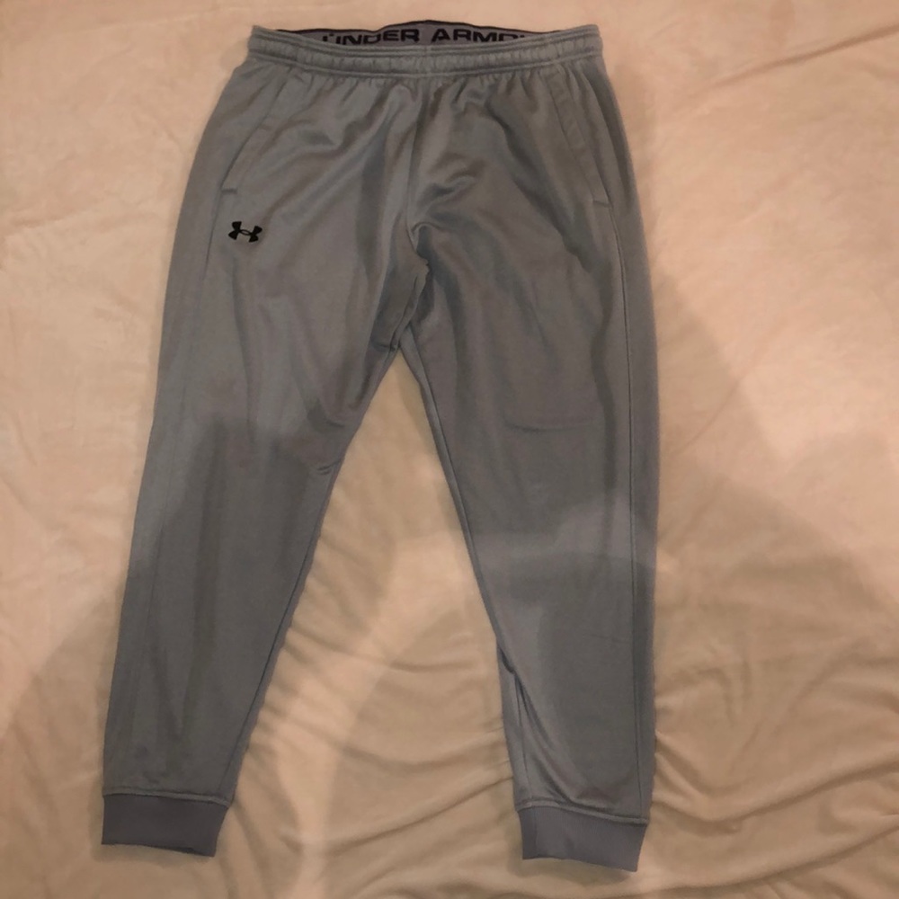 NWOT Grey Under Armour Sweatpants